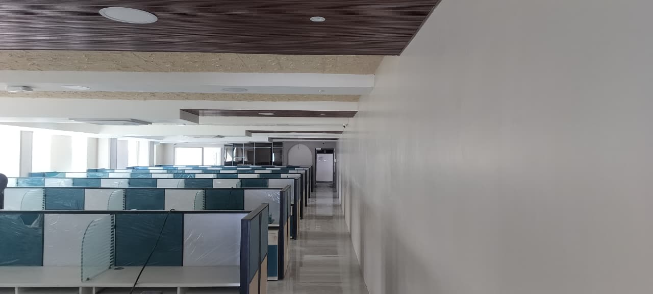 Workstation corridor